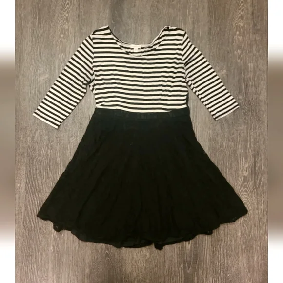 Charming Charlie | Dresses | Womans Charming Charlie Lace And Striped Dress  Size Medium | Poshmark